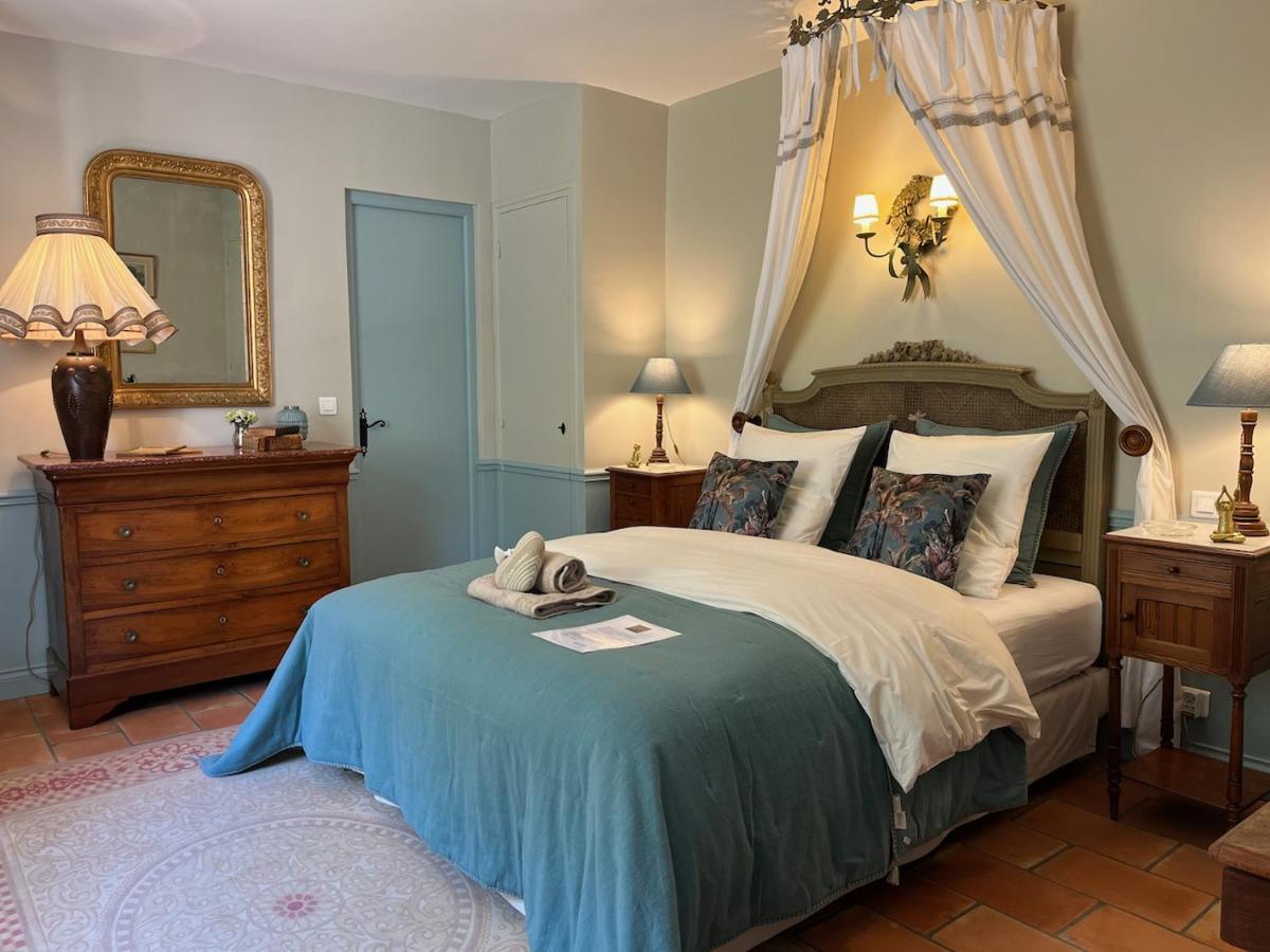 Bed and Breakfast Les Aurochs Grimaud Exterior foto