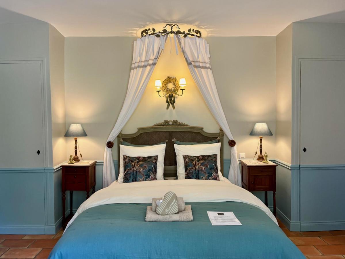 Bed and Breakfast Les Aurochs Grimaud Exterior foto