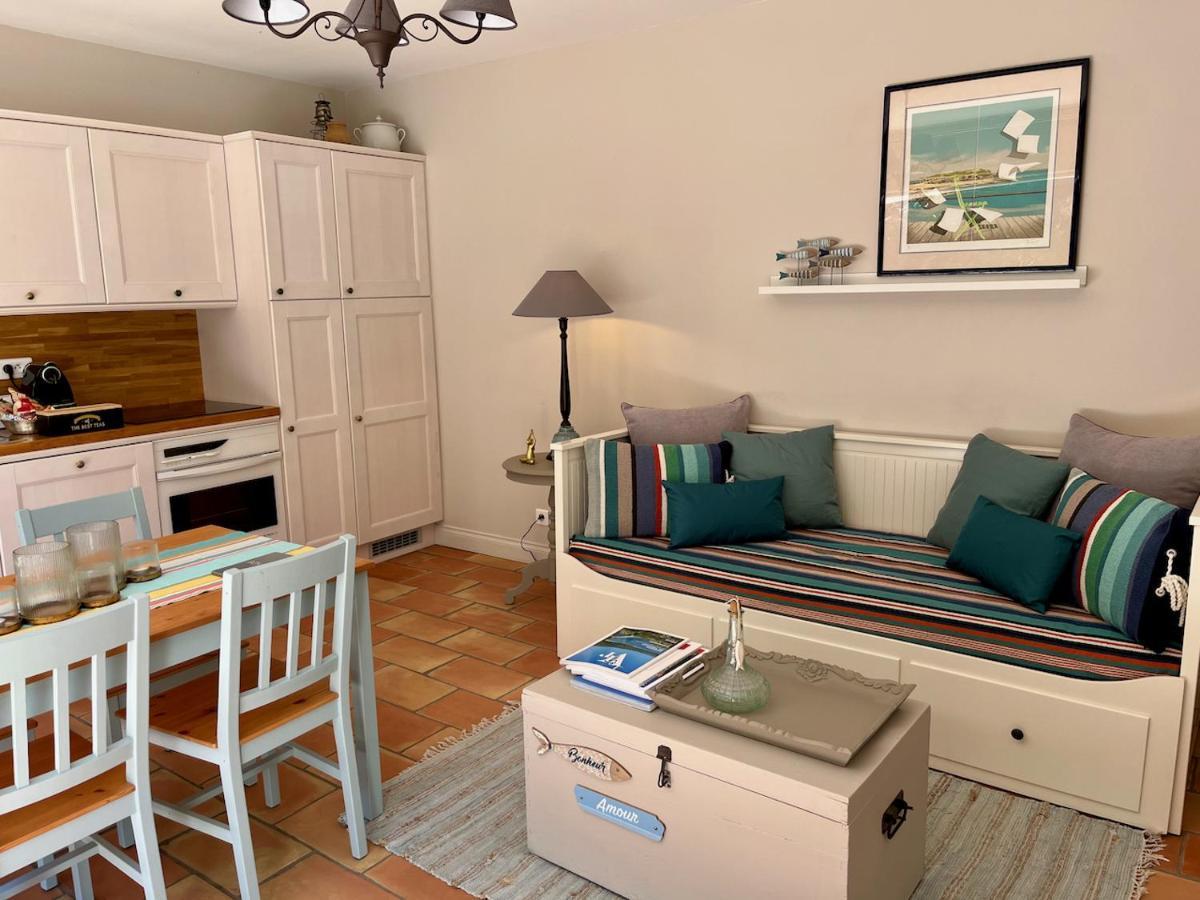 Bed and Breakfast Les Aurochs Grimaud Exterior foto