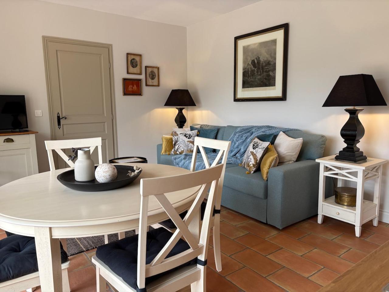 Bed and Breakfast Les Aurochs Grimaud Exterior foto